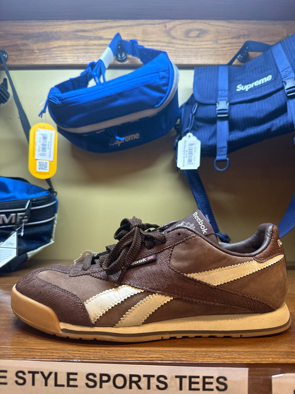 Reebok Vintage Runner Sz. 10