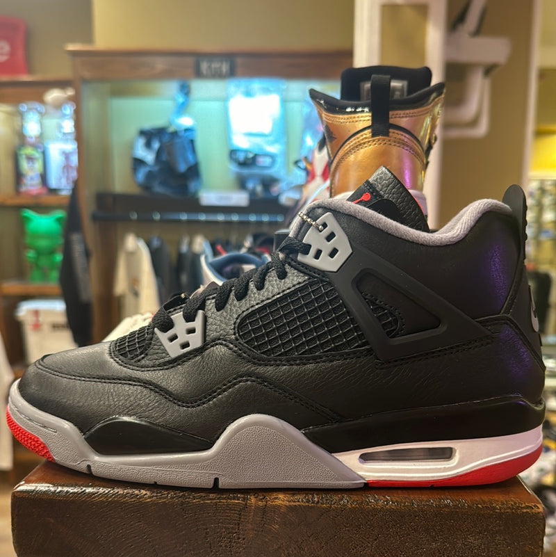 Jordan 4 Bred