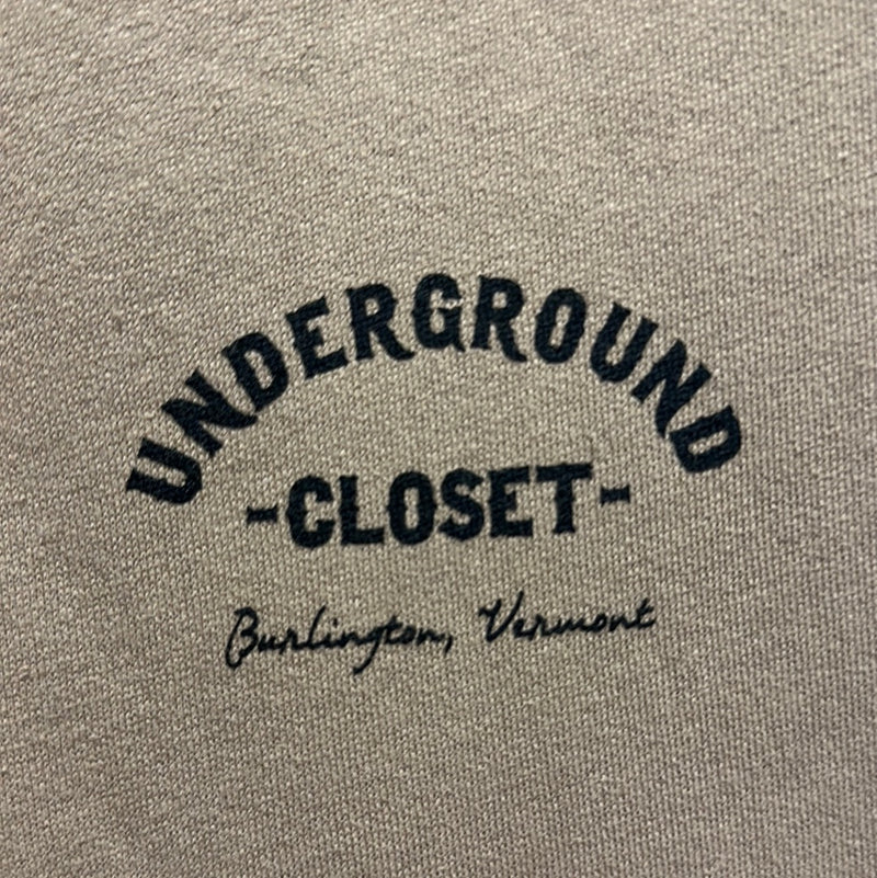 UGC Crest Jogger Sandstone