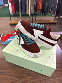 Off White sneaker