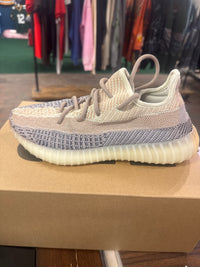 Yeezy 350 Ash Pearl