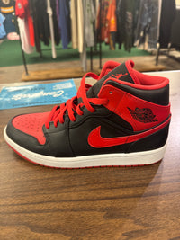 Jordan 1 Mid Bred