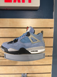 Jordan 4 UNC
