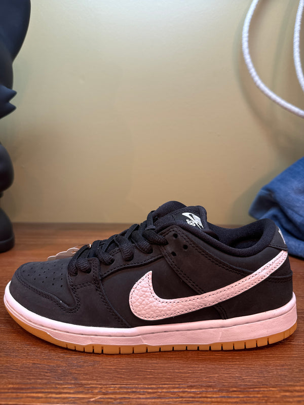 Nike SB Dunk Low Black Gum