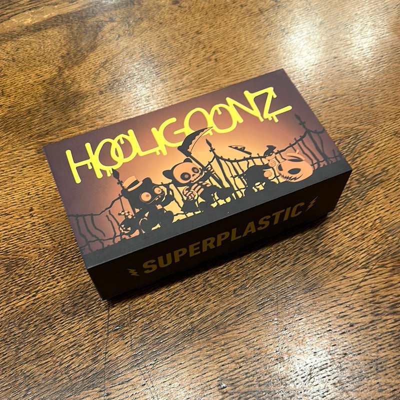 Superplastic Hooligoonz