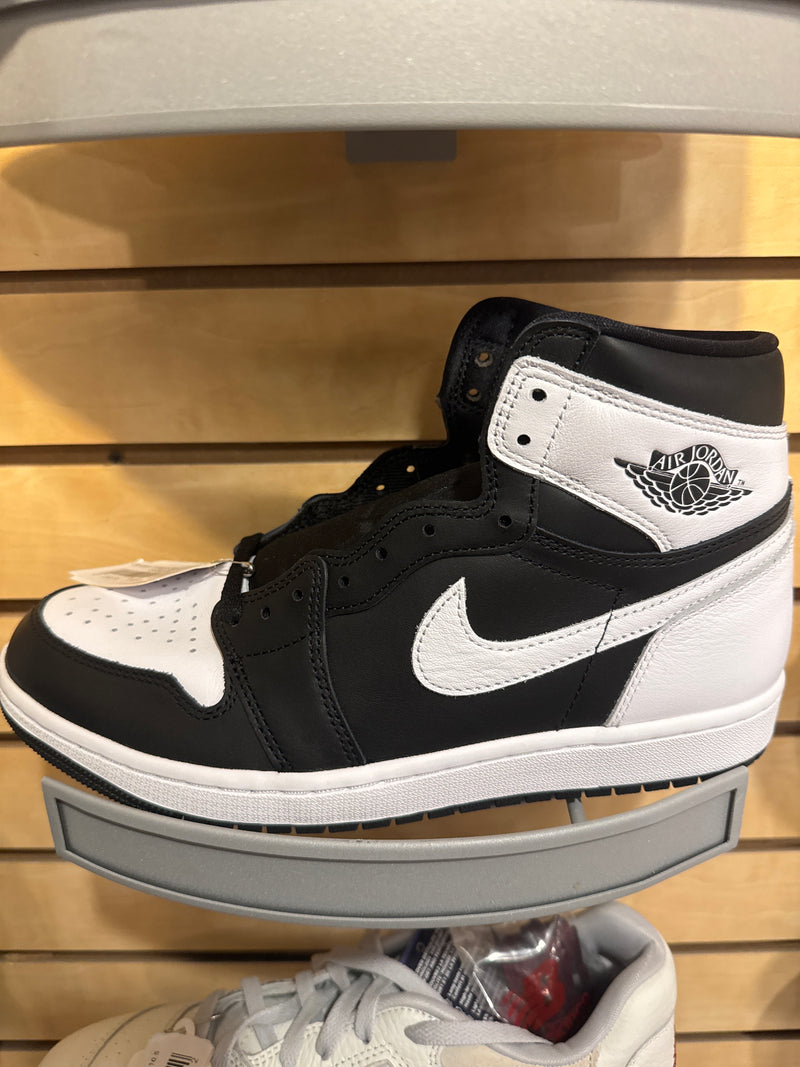 Jordan 1 High Black White