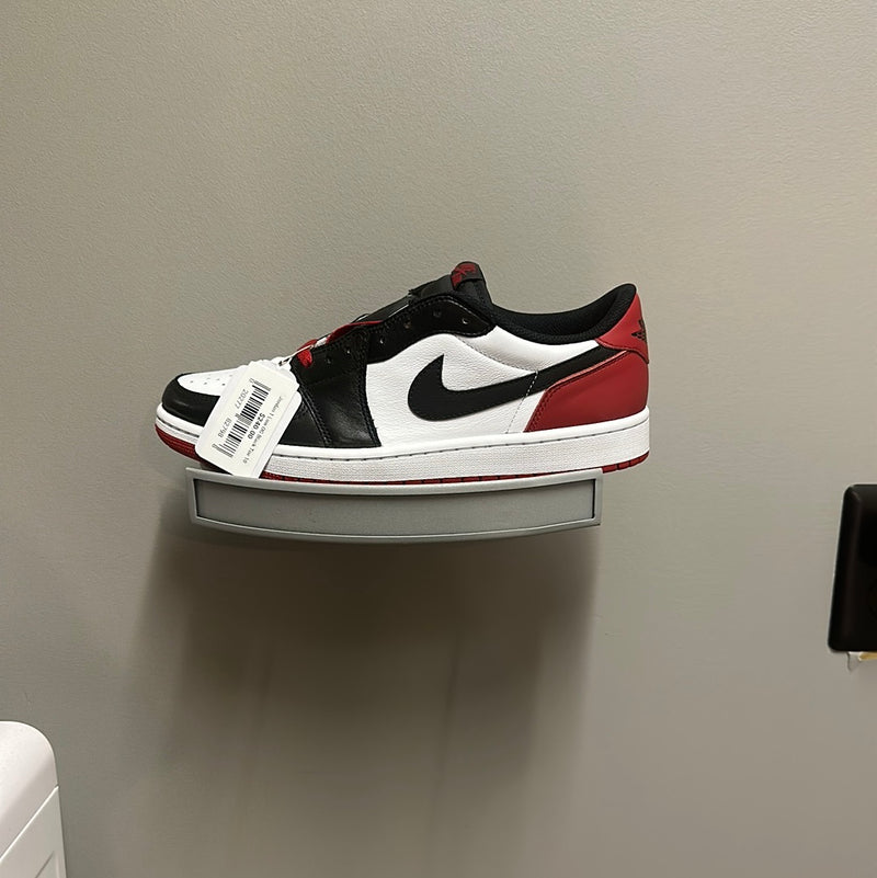 Jordan 1 Low OG Black Toe