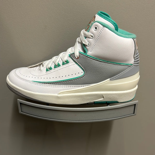 Jordan 2 Crystal Mint