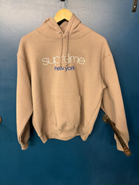 Supreme Classic Logo