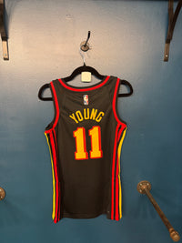 Trae Young Hawks Black XS